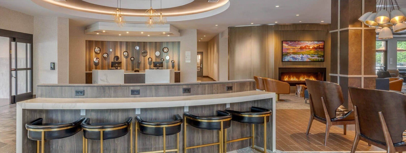 Cambria Charleston Riverview Hotel